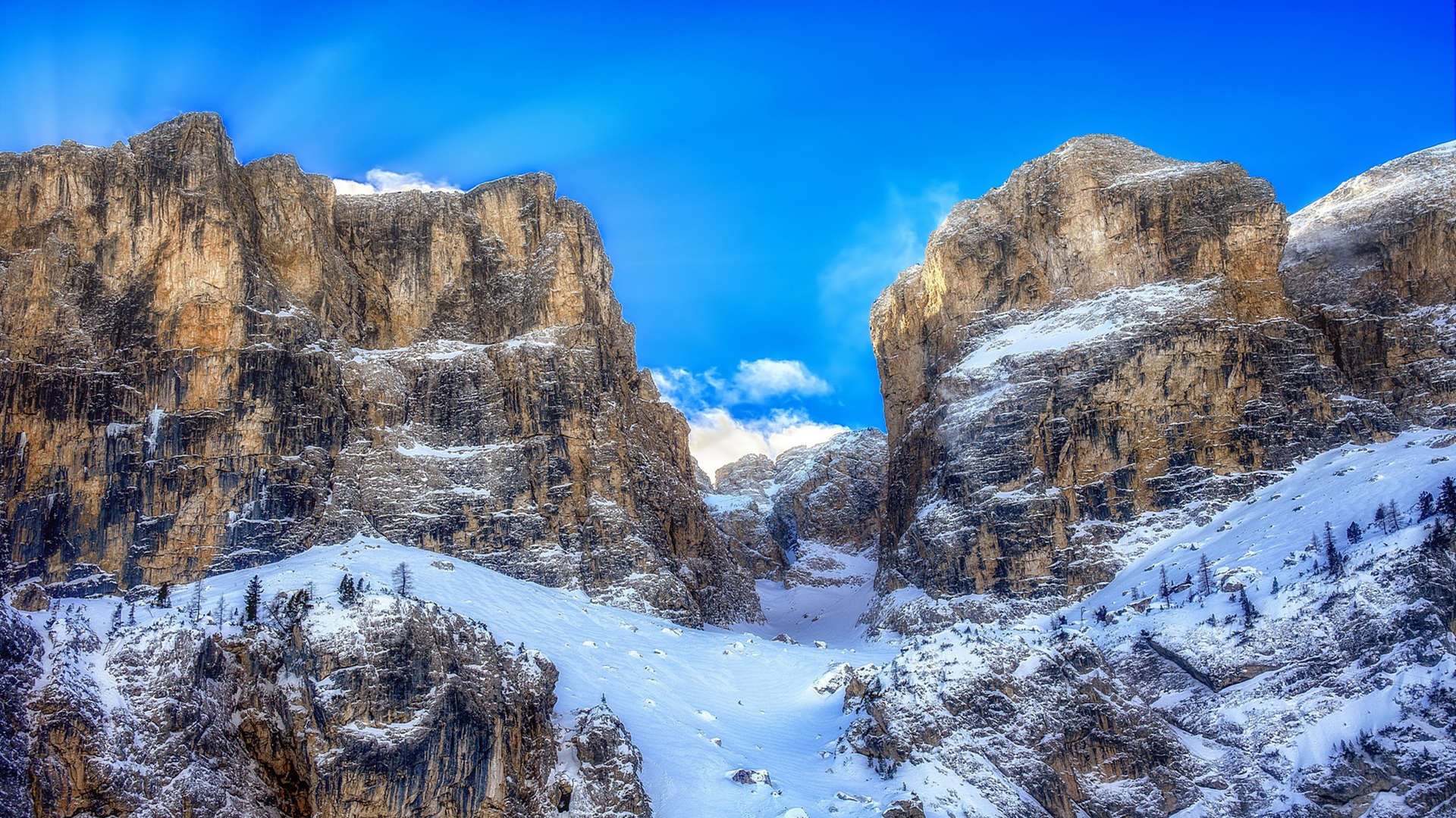 中国足球吸引外籍教练和专家参与提升实力,中国足球吸引外籍教练和专家参与提升实力的是谁